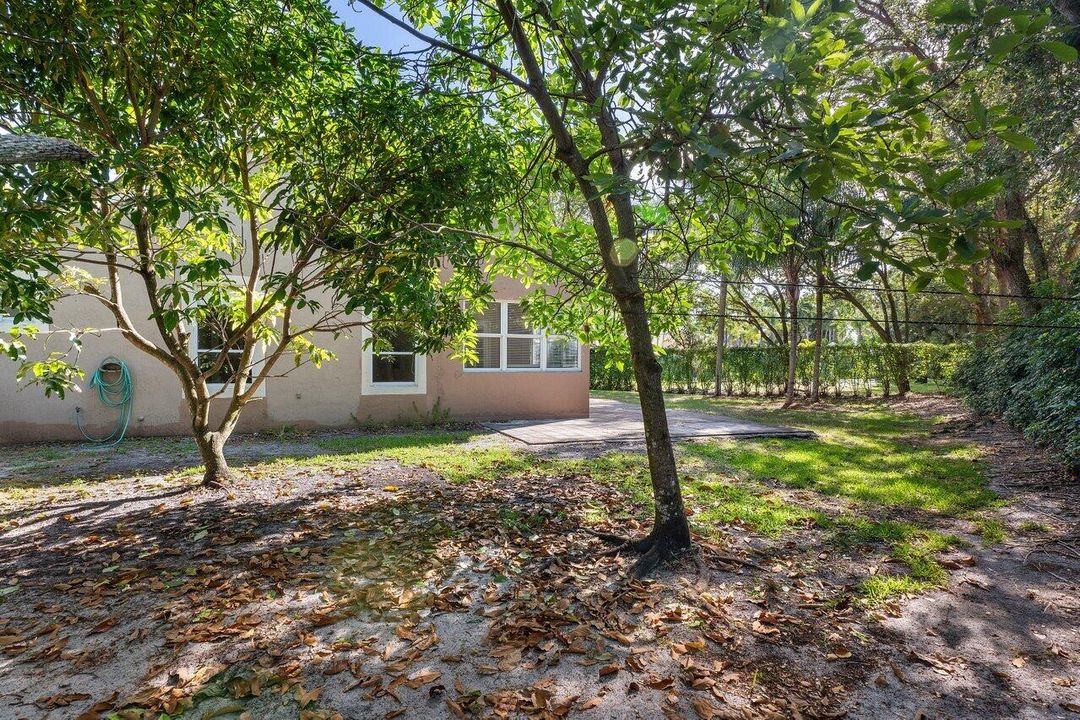 En Venta: $692,000 (3 camas, 2 baños, 1854 Pies cuadrados)