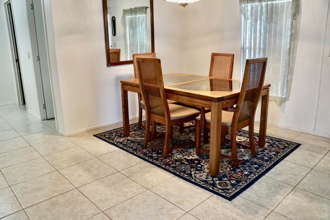 For Sale: $149,900 (2 beds, 2 baths, 1352 Square Feet)