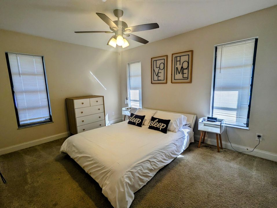 For Rent: $2,995 (3 beds, 2 baths, 1932 Square Feet)