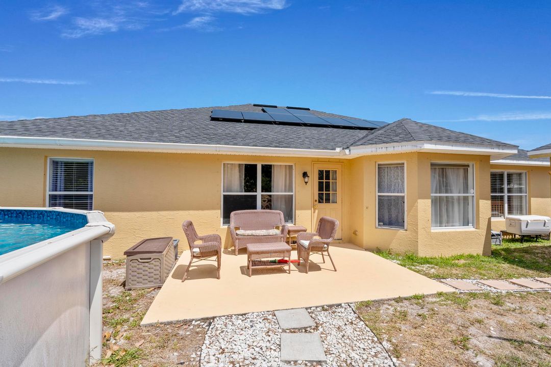 For Sale: $445,000 (4 beds, 2 baths, 2353 Square Feet)