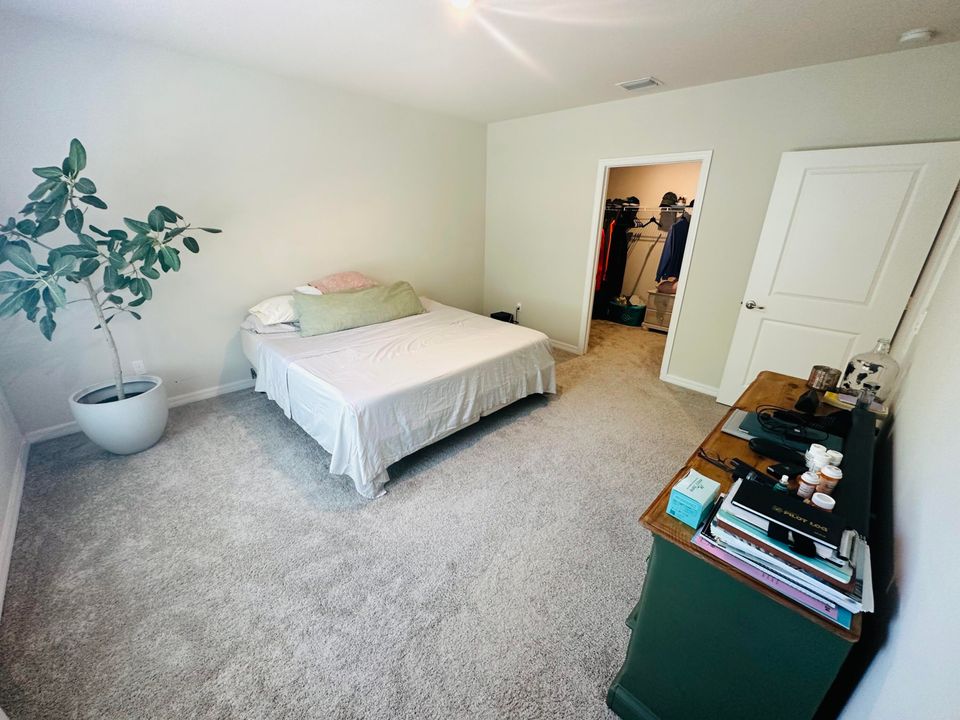 For Sale: $365,000 (3 beds, 2 baths, 1594 Square Feet)