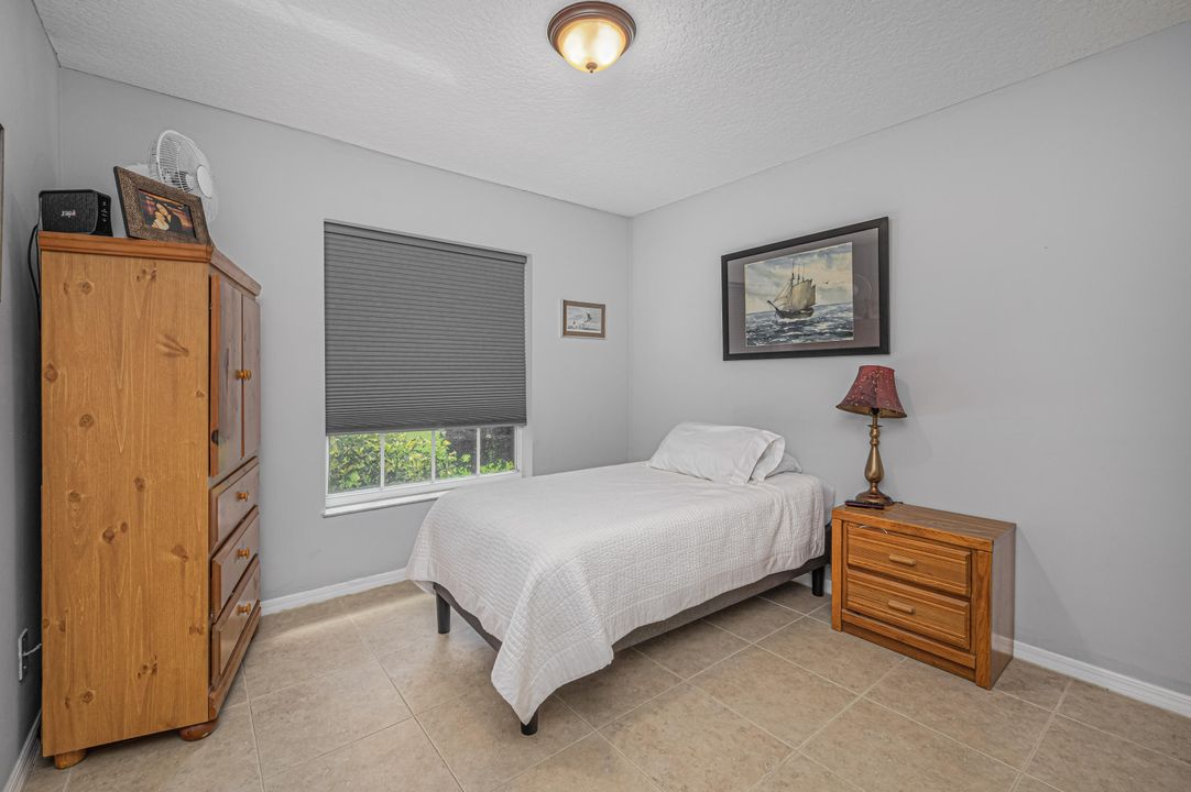 For Sale: $437,500 (3 beds, 2 baths, 1496 Square Feet)