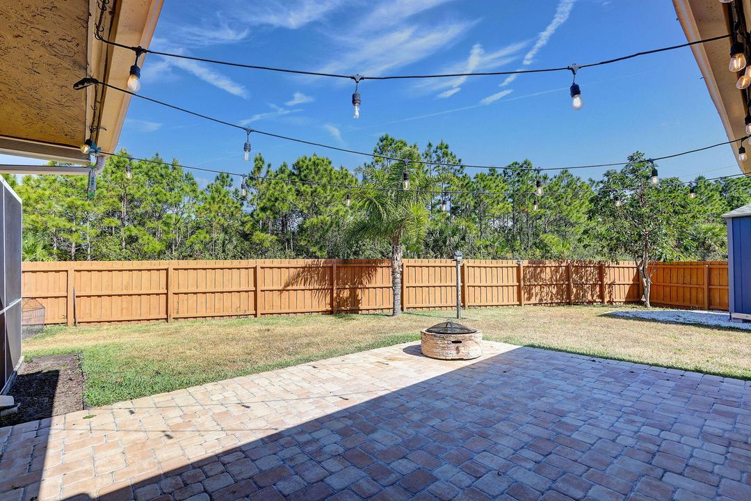 For Sale: $429,900 (3 beds, 2 baths, 1428 Square Feet)