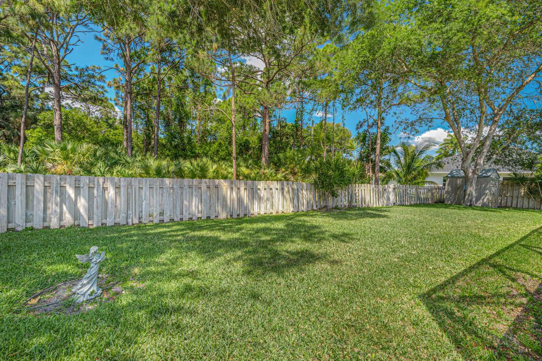 For Sale: $437,500 (3 beds, 2 baths, 1496 Square Feet)