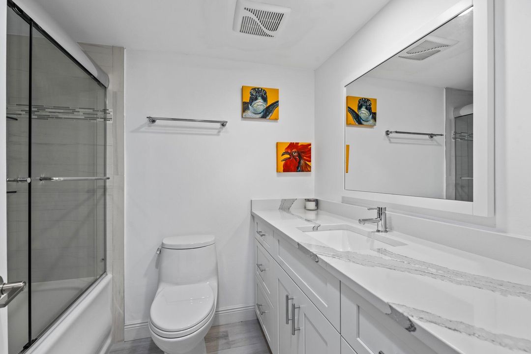 For Sale: $970,000 (2 beds, 2 baths, 1249 Square Feet)