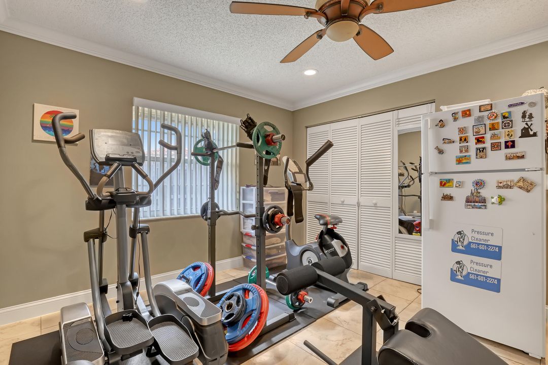 Active With Contract: $723,000 (4 beds, 2 baths, 2186 Square Feet)