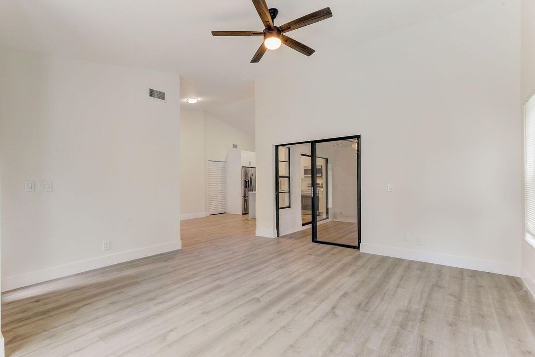 Active With Contract: $339,000 (3 beds, 2 baths, 1477 Square Feet)