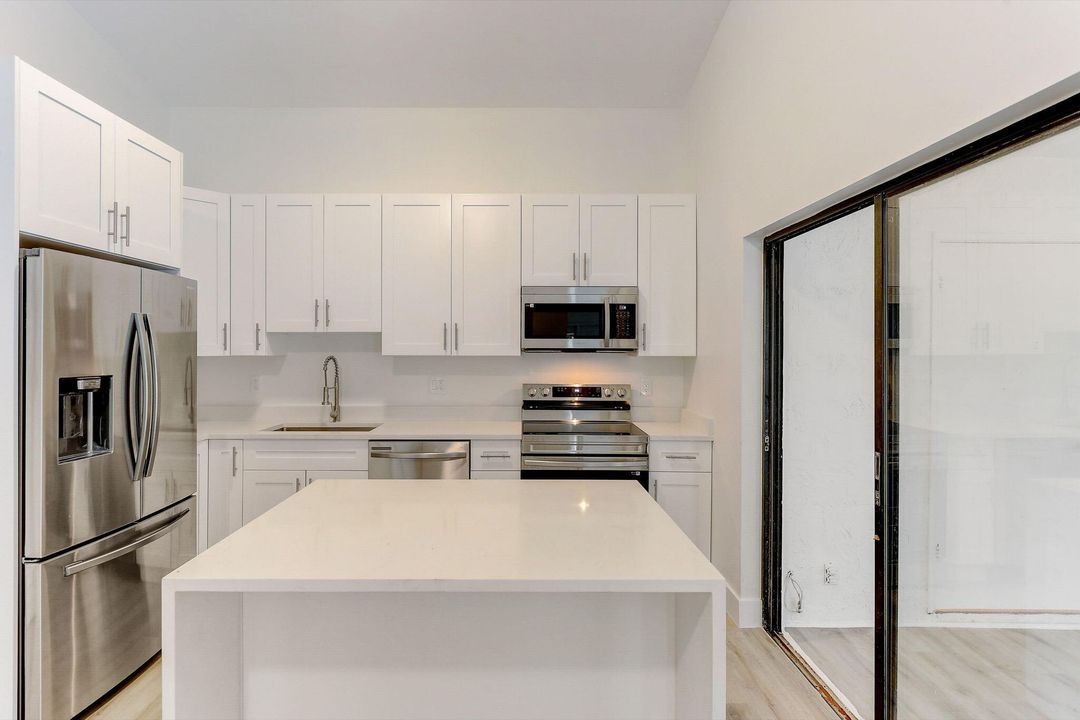 For Sale: $339,000 (3 beds, 2 baths, 1477 Square Feet)