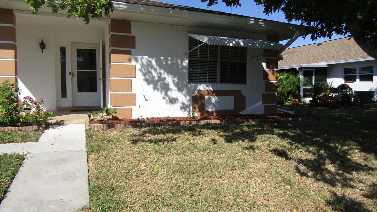 For Rent: $2,500 (2 beds, 2 baths, 1280 Square Feet)