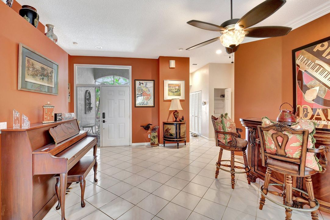 For Sale: $329,900 (3 beds, 2 baths, 1782 Square Feet)