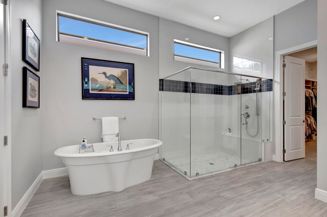 Active With Contract: $2,450,000 (3 beds, 3 baths, 3288 Square Feet)