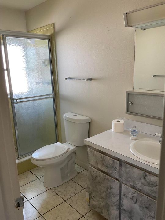 For Sale: $145,000 (2 beds, 2 baths, 1150 Square Feet)