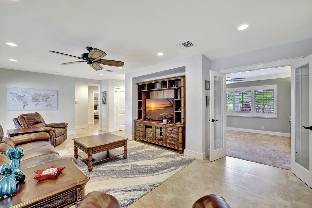 Active With Contract: $1,500,000 (3 beds, 3 baths, 2313 Square Feet)