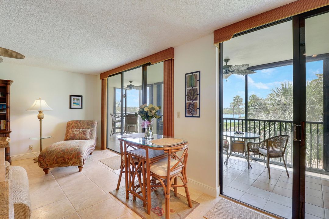 For Sale: $754,900 (2 beds, 2 baths, 1441 Square Feet)