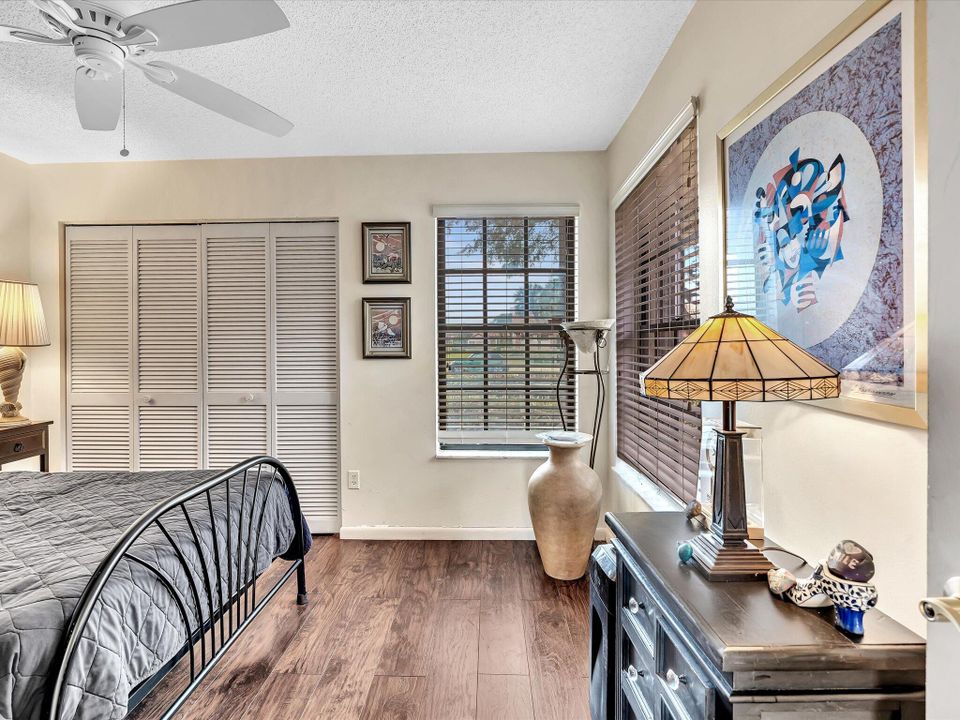 Active With Contract: $8,800 (3 beds, 2 baths, 1670 Square Feet)