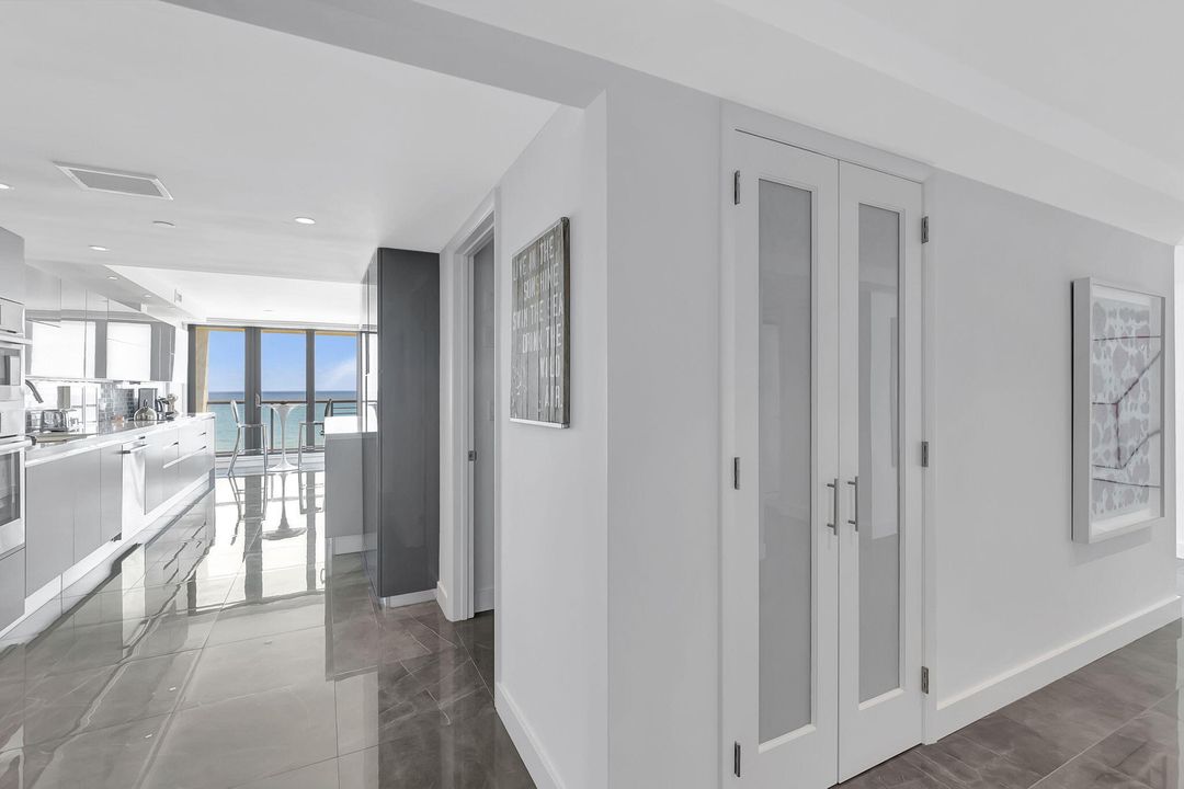 For Sale: $5,500,000 (3 beds, 2 baths, 2510 Square Feet)