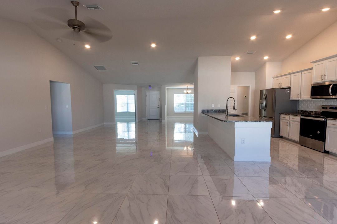 For Sale: $575,500 (4 beds, 2 baths, 2547 Square Feet)