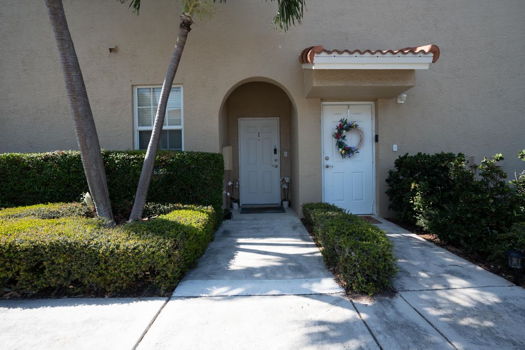 For Sale: $499,900 (3 beds, 2 baths, 1128 Square Feet)