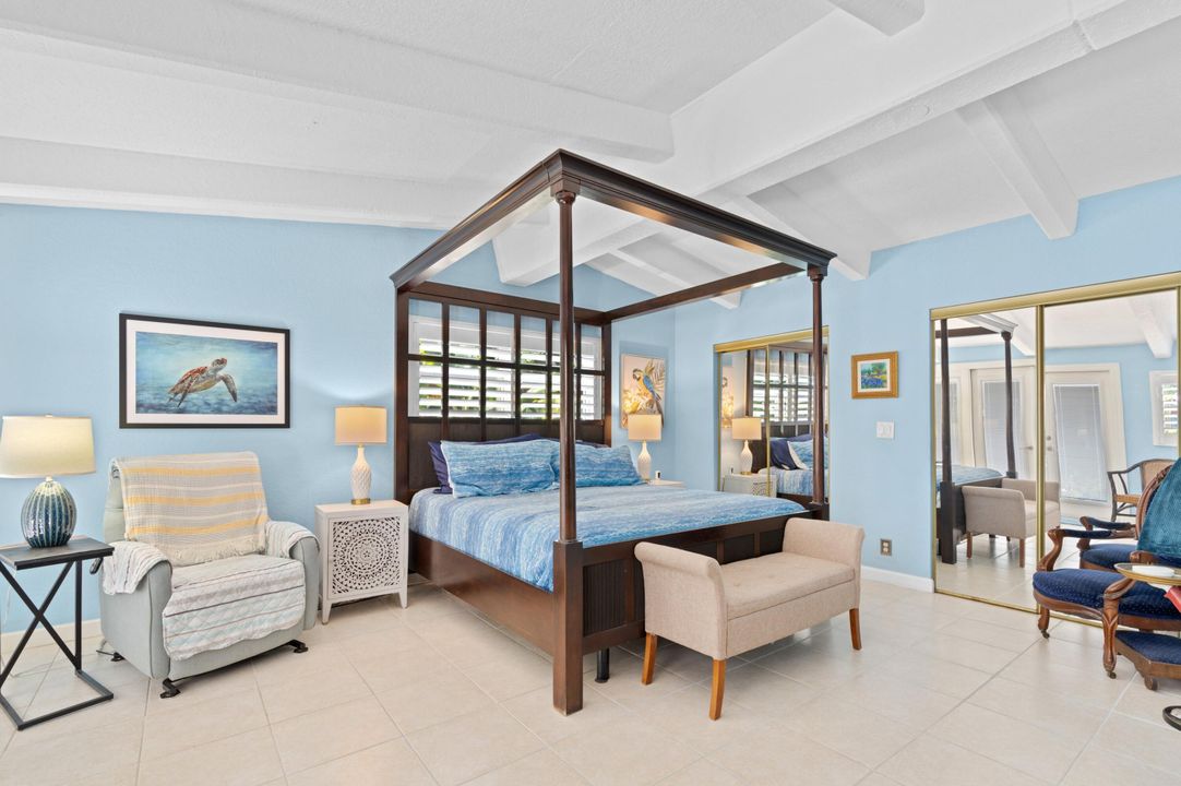 En Venta: $999,000 (5 camas, 3 baños, 2060 Pies cuadrados)