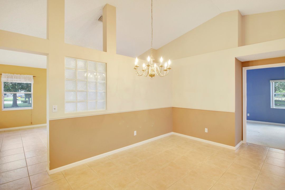 For Sale: $529,000 (3 beds, 2 baths, 1867 Square Feet)
