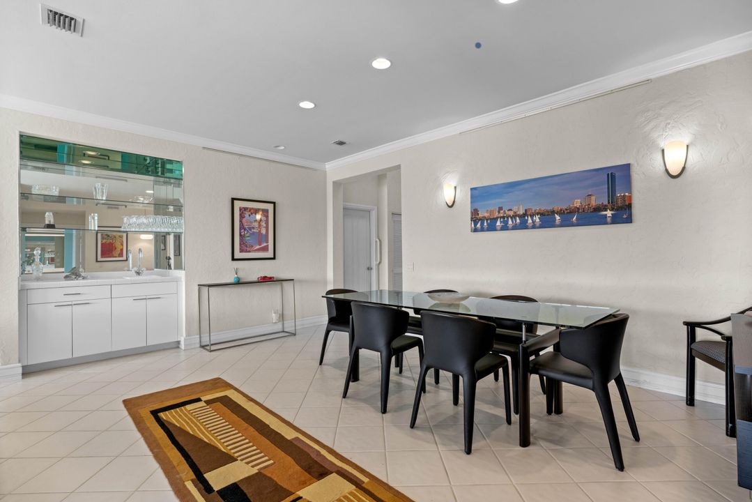 Active With Contract: $2,199,000 (2 beds, 2 baths, 2160 Square Feet)