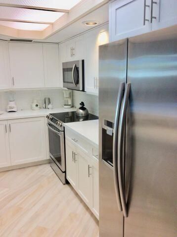 For Rent: $11,000 (2 beds, 2 baths, 1630 Square Feet)