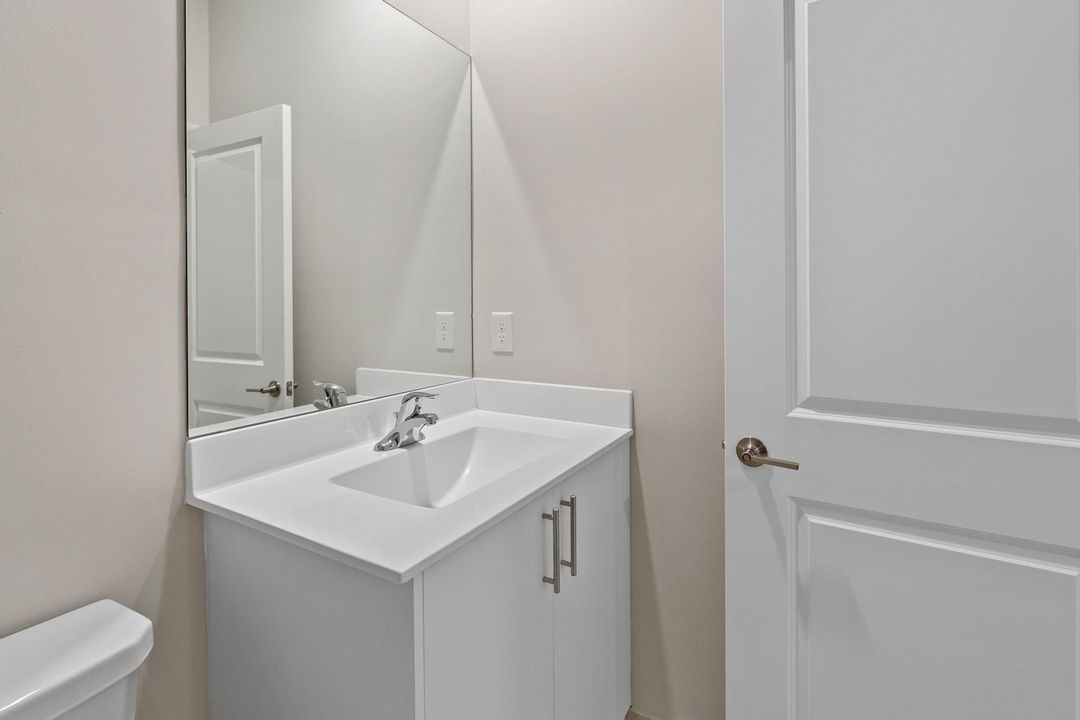 For Sale: $674,000 (3 beds, 2 baths, 1344 Square Feet)