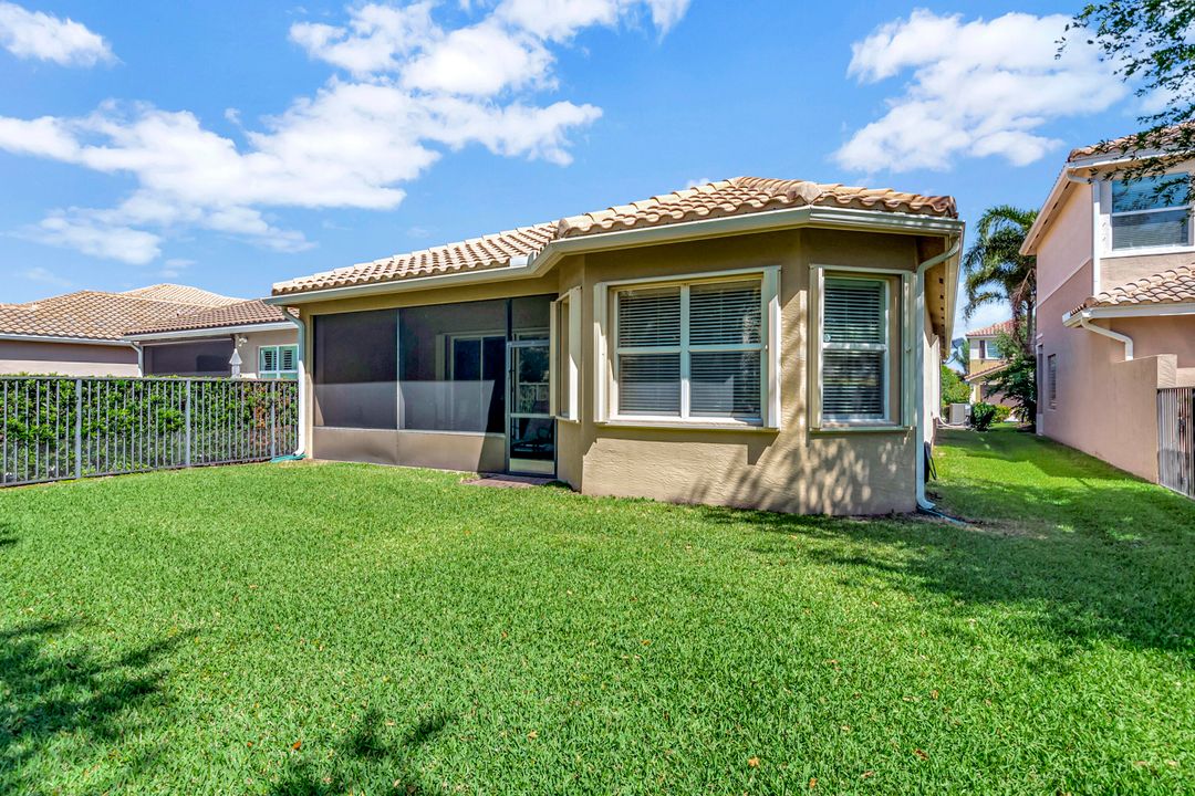 For Sale: $789,900 (3 beds, 2 baths, 2231 Square Feet)