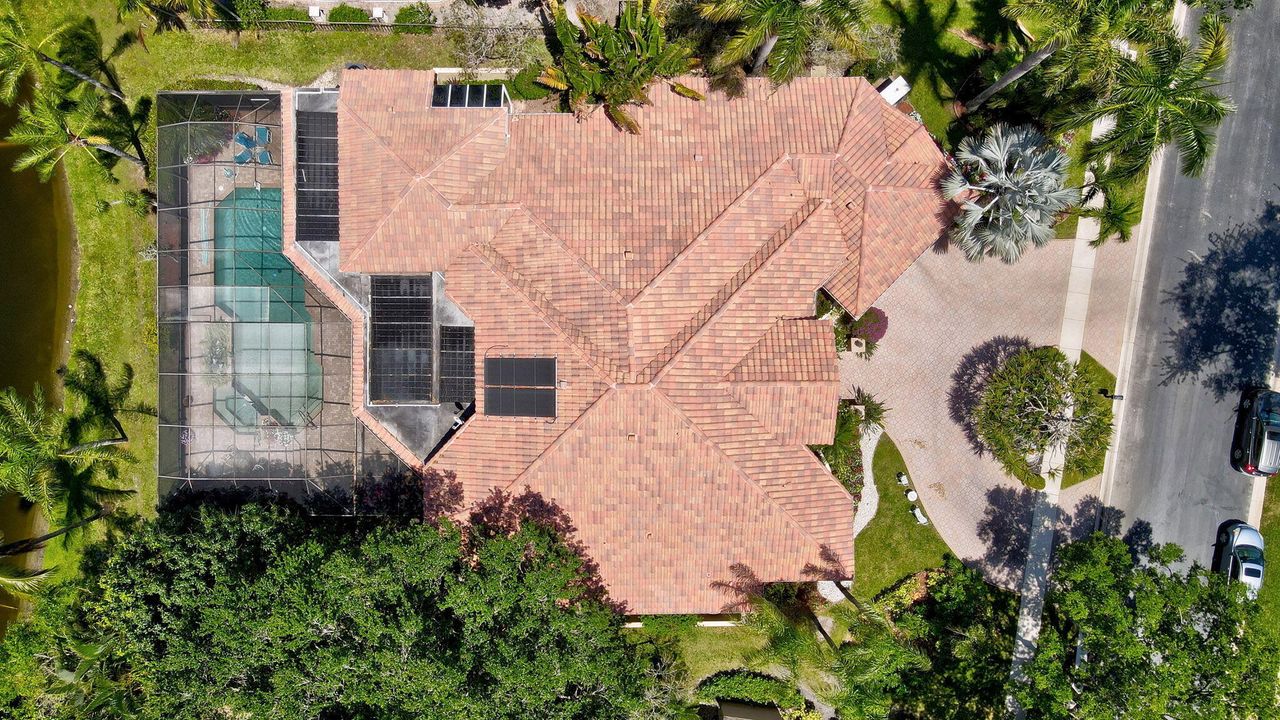 En Venta: $2,400,000 (4 camas, 5 baños, 4503 Pies cuadrados)