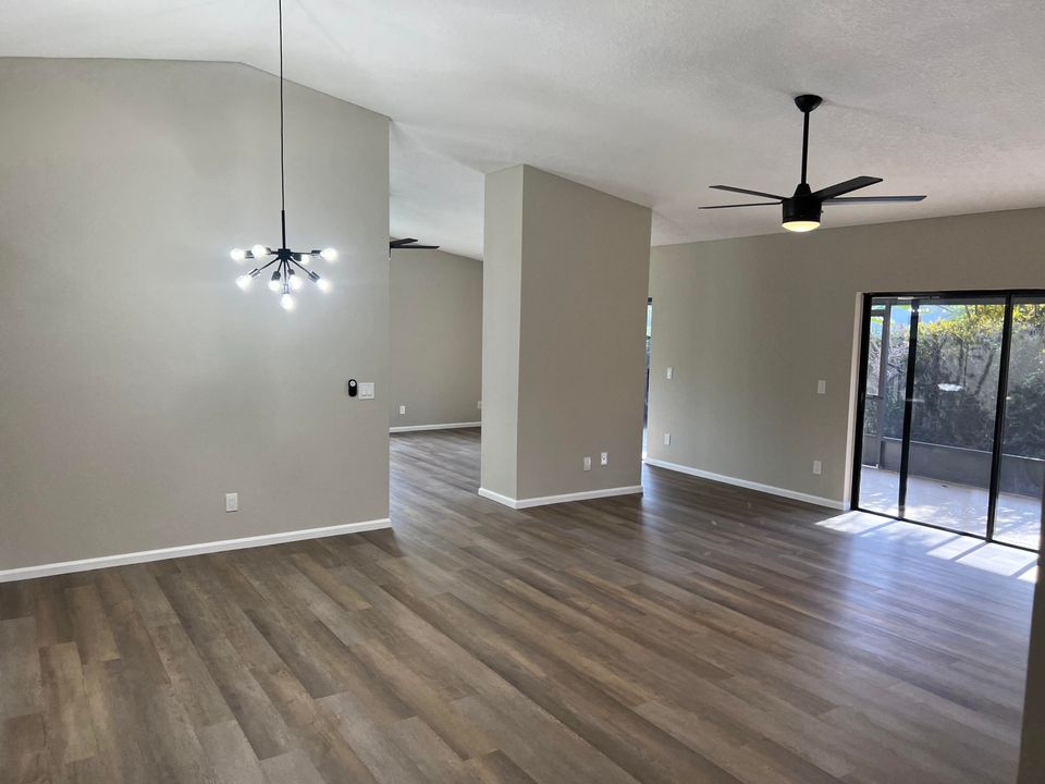 For Sale: $563,500 (3 beds, 2 baths, 1788 Square Feet)