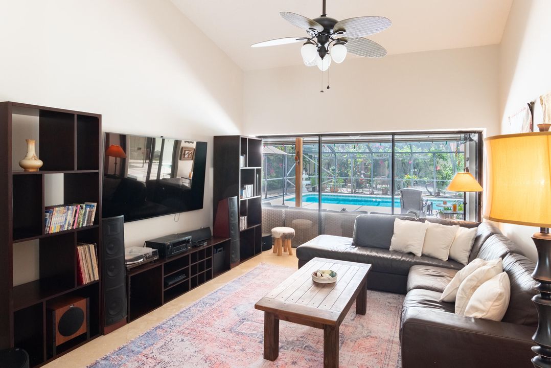Active With Contract: $1,100,000 (5 beds, 2 baths, 2630 Square Feet)