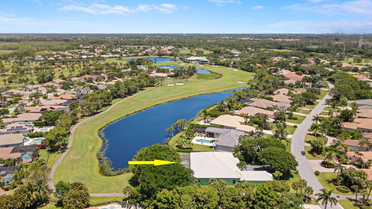 Active With Contract: $1,350,000 (4 beds, 5 baths, 4377 Square Feet)