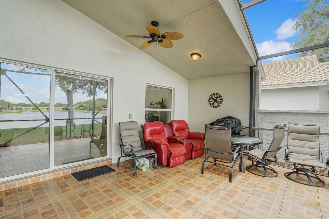 Active With Contract: $3,900 (3 beds, 2 baths, 1798 Square Feet)