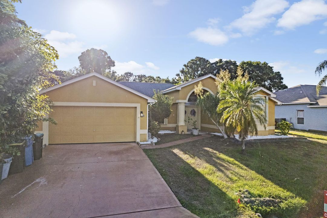 For Sale: $360,000 (4 beds, 2 baths, 2034 Square Feet)