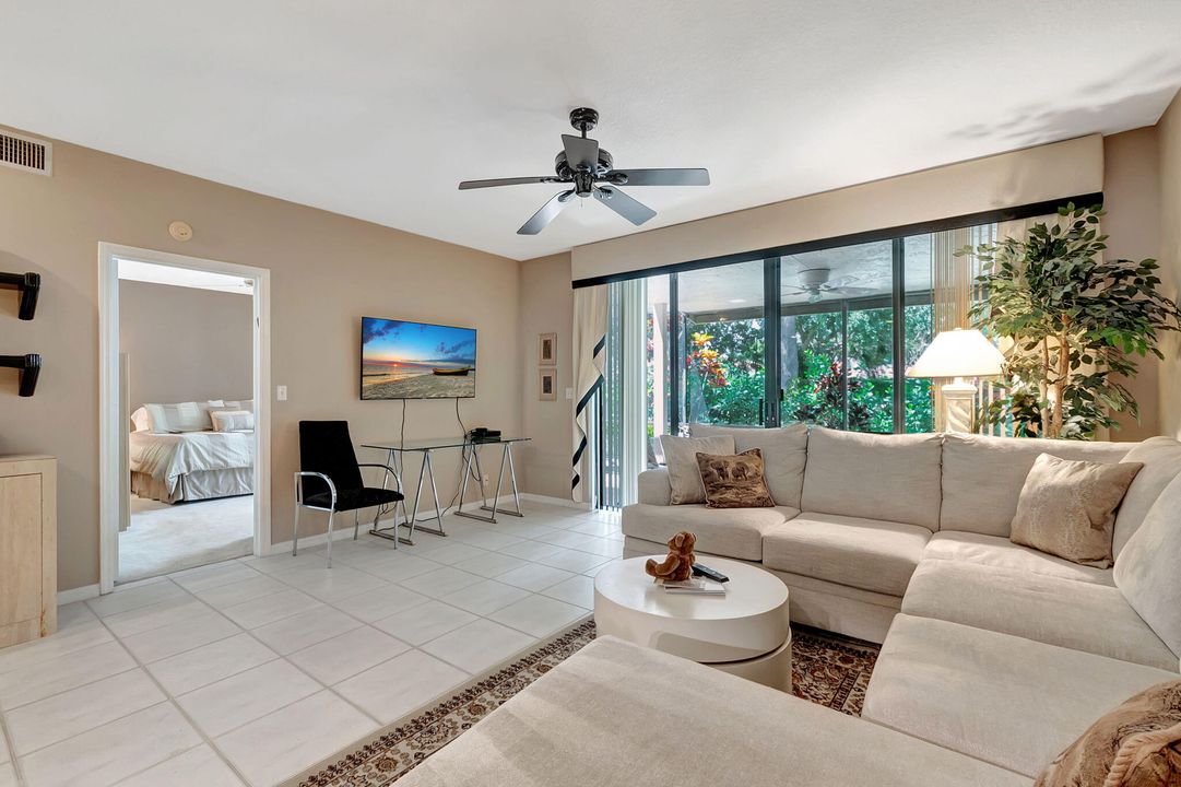 Active With Contract: $425,000 (3 beds, 2 baths, 1477 Square Feet)