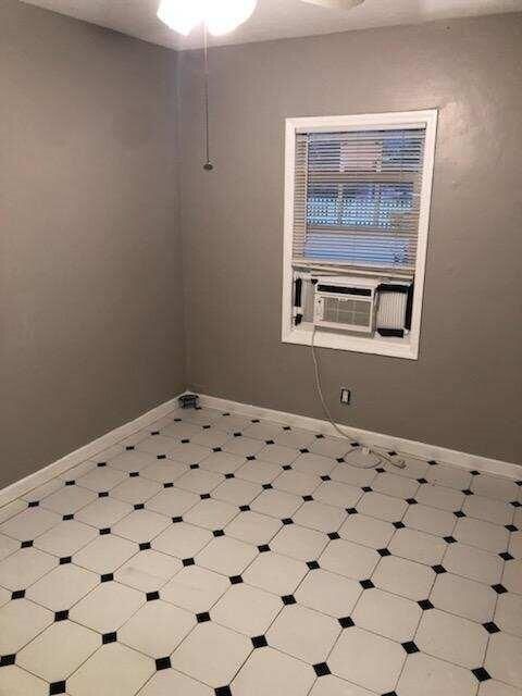 For Rent: $1,500 (1 beds, 1 baths, 400 Square Feet)