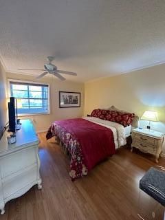 For Sale: $174,900 (2 beds, 2 baths, 907 Square Feet)