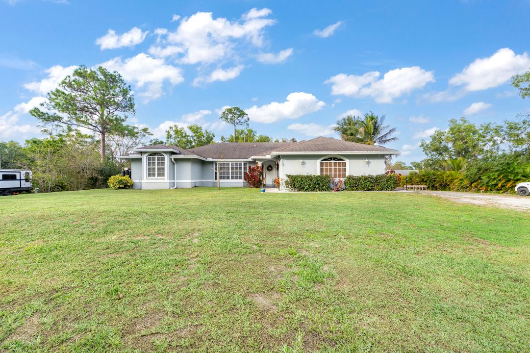 Active With Contract: $670,000 (3 beds, 2 baths, 1835 Square Feet)