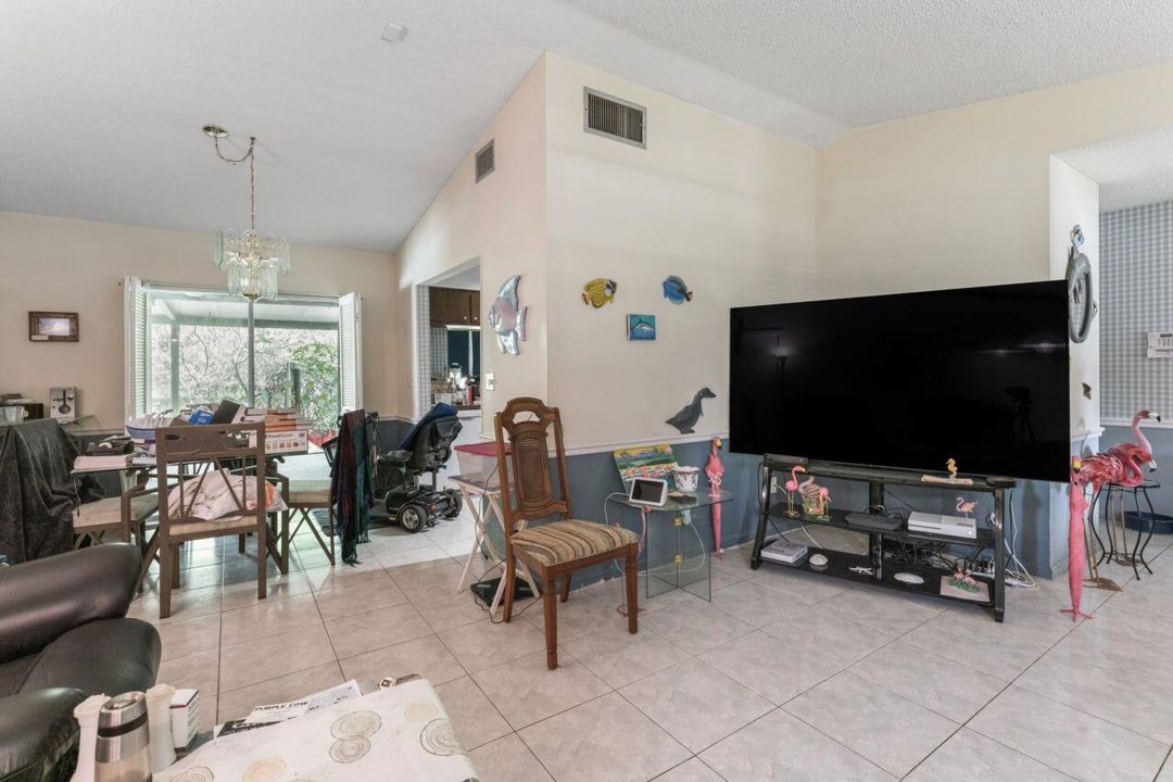 Active With Contract: $540,000 (3 beds, 2 baths, 1619 Square Feet)
