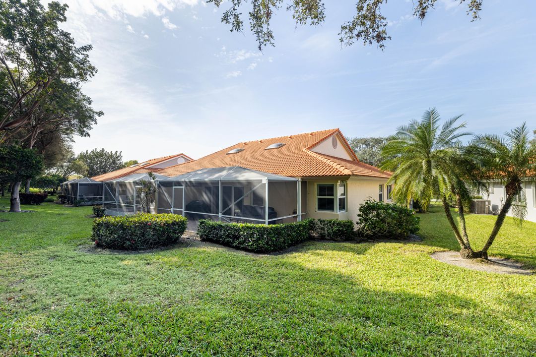 For Sale: $484,900 (3 beds, 2 baths, 1722 Square Feet)