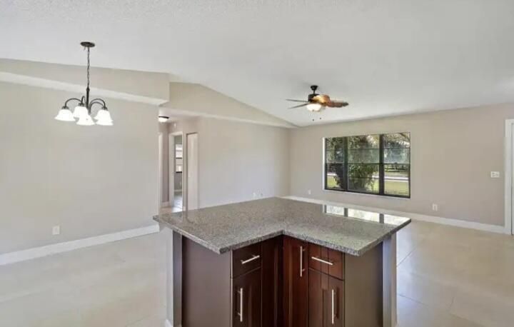 Active With Contract: $2,500 (3 beds, 2 baths, 1244 Square Feet)