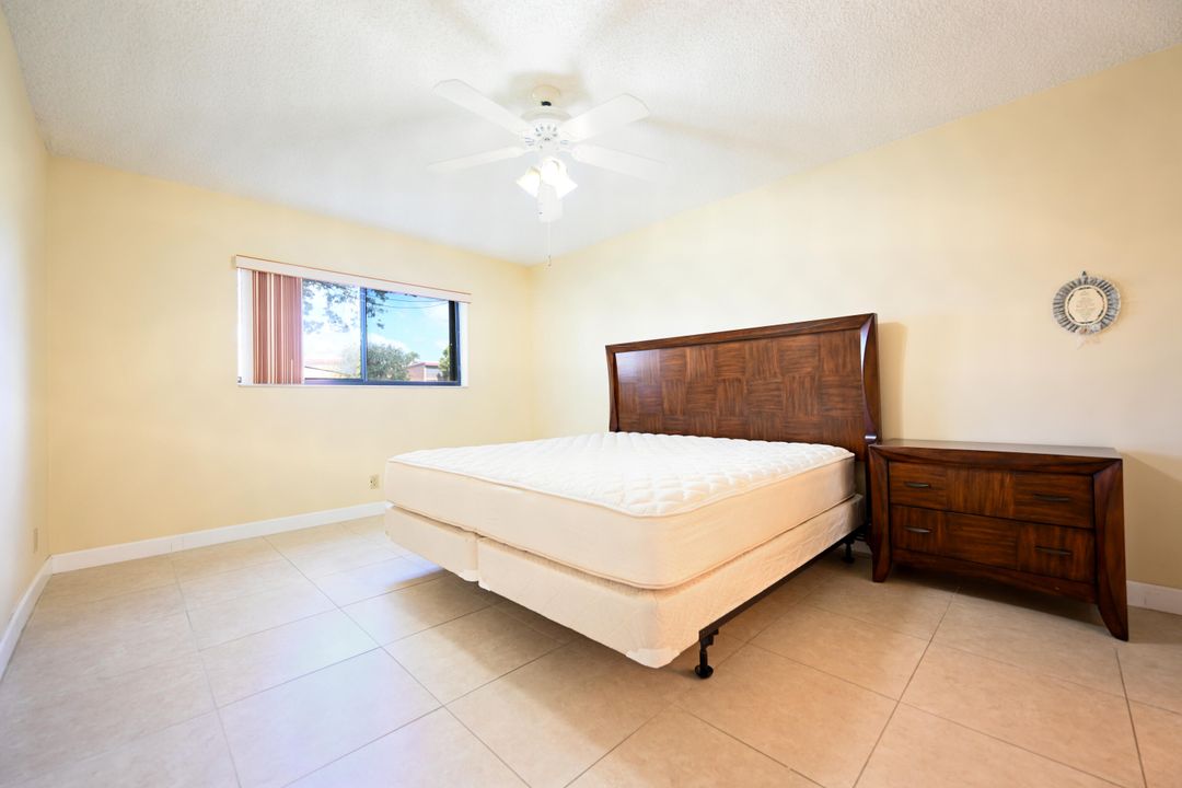 For Sale: $250,000 (2 beds, 2 baths, 1348 Square Feet)