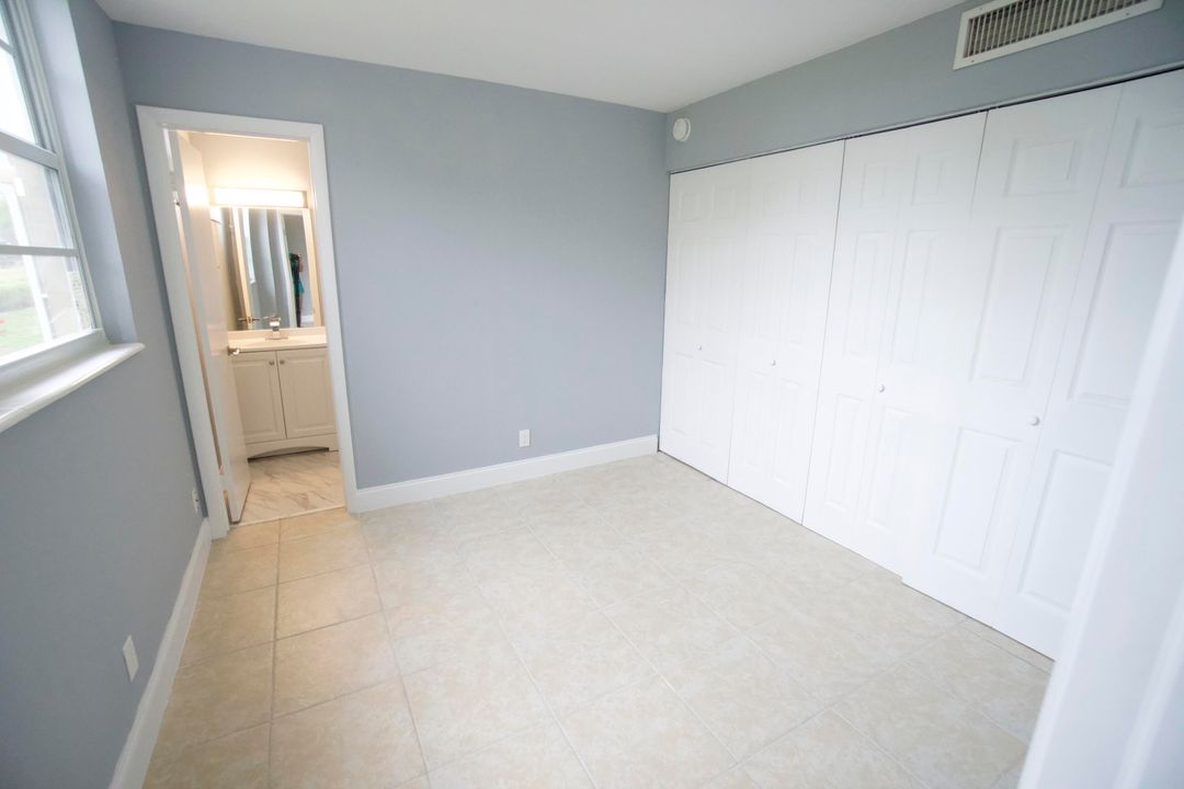 Active With Contract: $2,200 (2 beds, 2 baths, 1050 Square Feet)