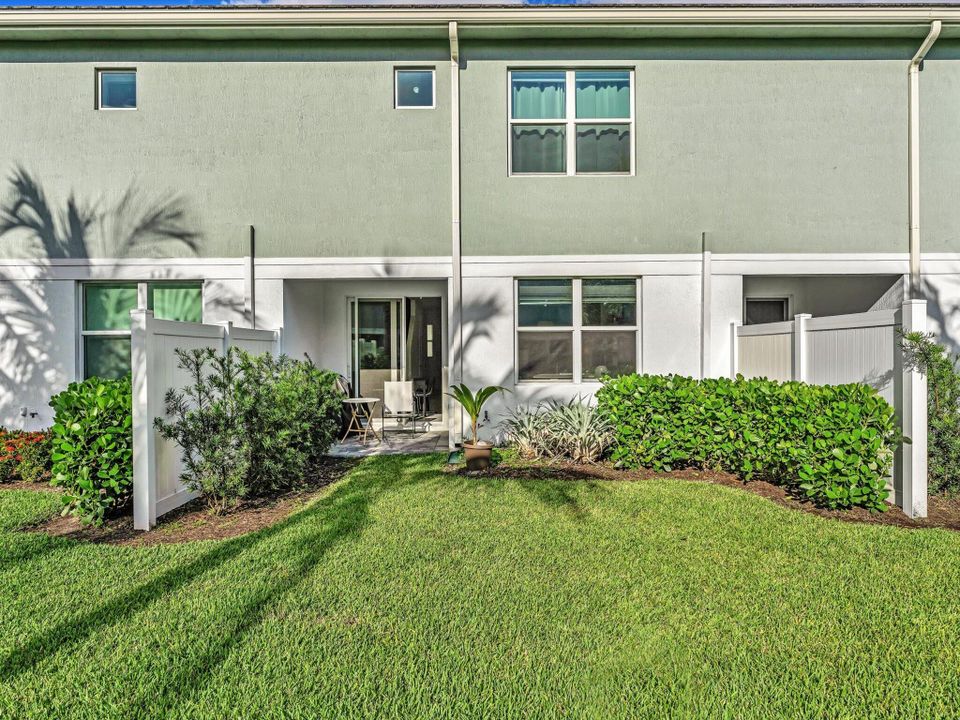 For Sale: $649,000 (3 beds, 2 baths, 1831 Square Feet)