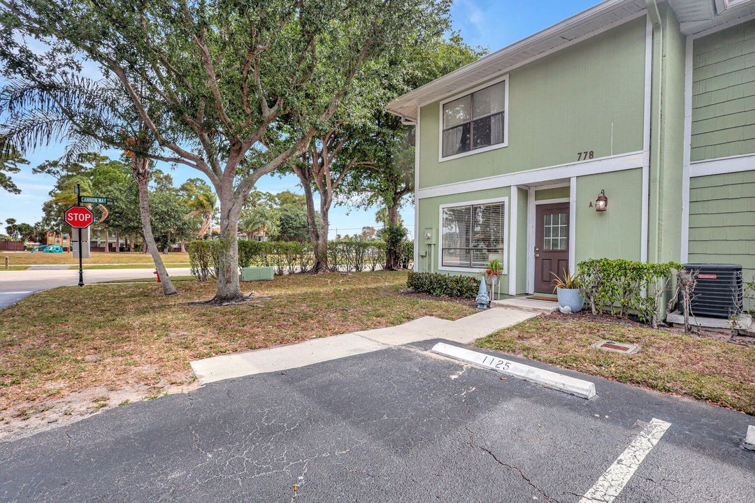 Recently Sold: $339,000 (3 beds, 2 baths, 1396 Square Feet)