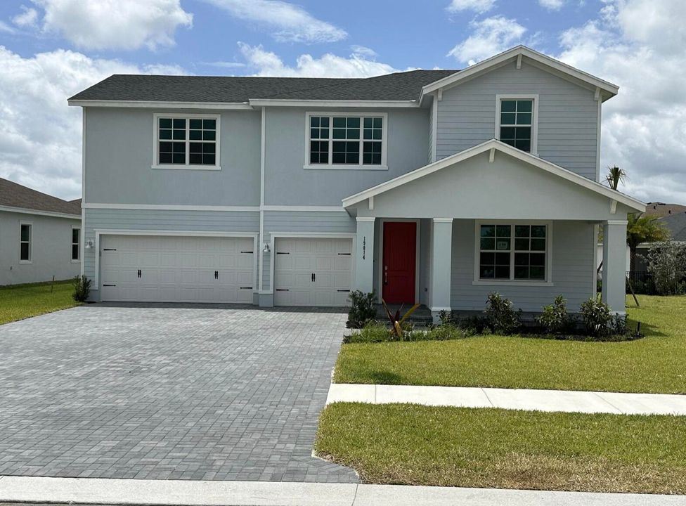 Recently Sold: $812,990 (5 beds, 3 baths, 3326 Square Feet)
