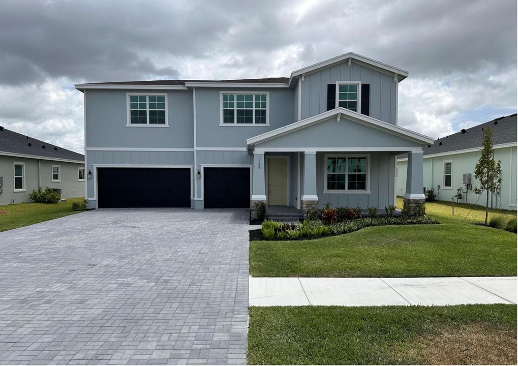 Recently Sold: $812,990 (5 beds, 3 baths, 3332 Square Feet)