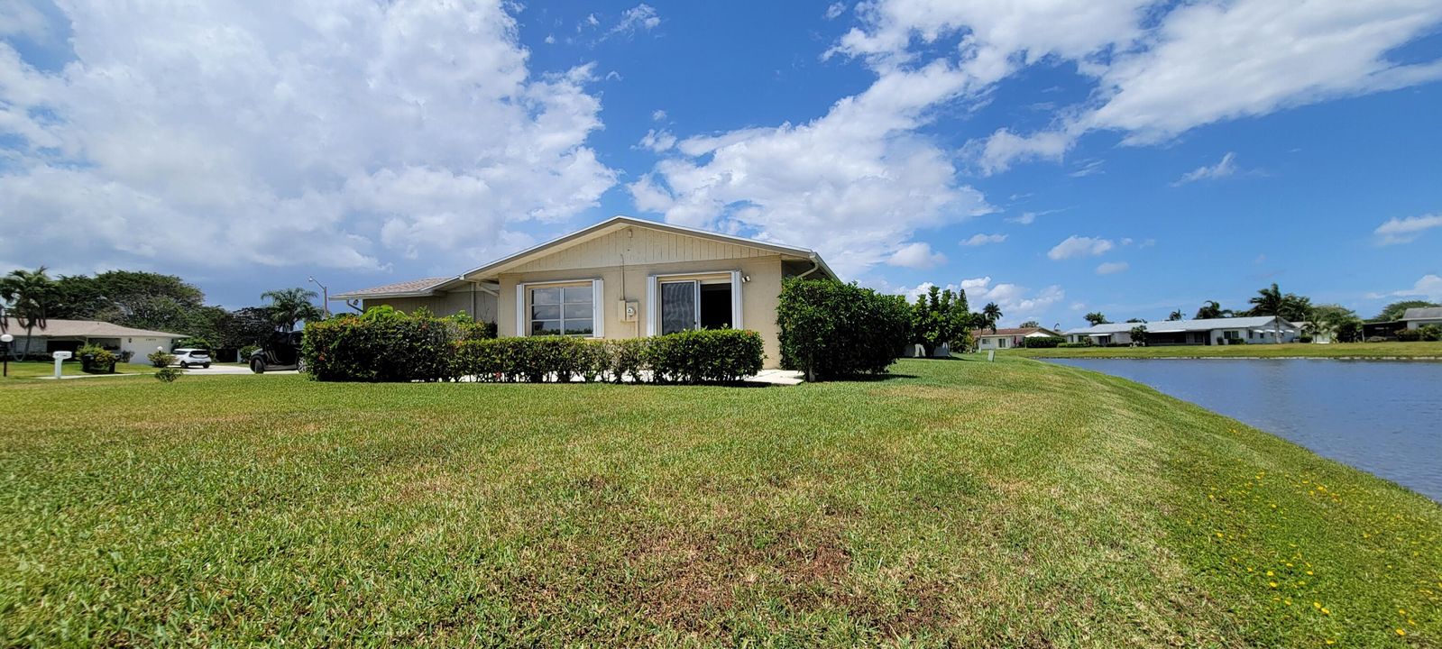 For Sale: $420,000 (2 beds, 2 baths, 1512 Square Feet)