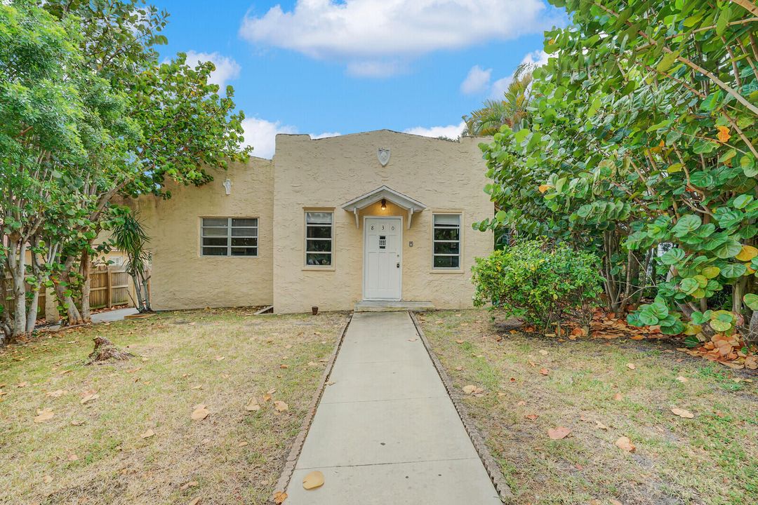 Active With Contract: $389,900 (3 beds, 1 baths, 1692 Square Feet)