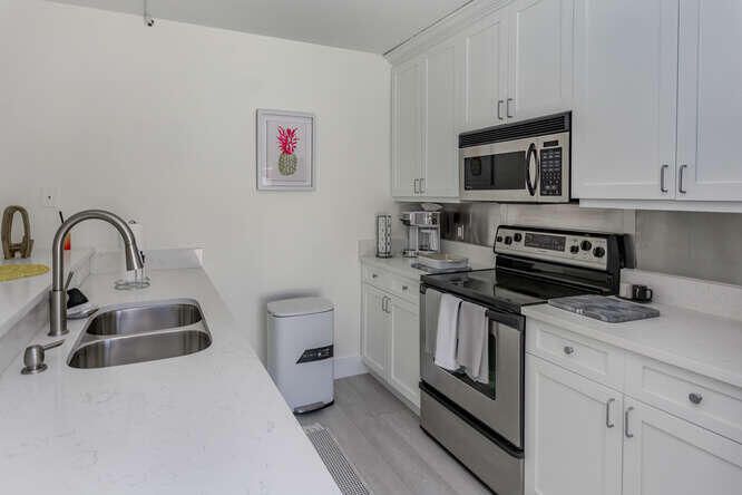 For Rent: $3,500 (2 beds, 2 baths, 1188 Square Feet)